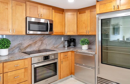 South Lake Villa | Luxury 5BR Villa Heated Pool & Entertainment Room