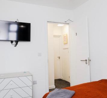 Sheffield House | Luxury 6 bed Home in Sheffield