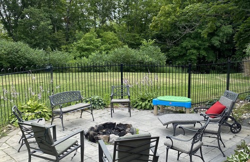 Central Frontenac House | Luxury 6 bedroom home with pool and hot tub!