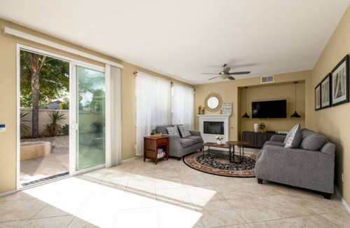 Menifee House | Luxury 6-Bedroom Oasis w 3-Car Garage, Spacious Yard close to Everything