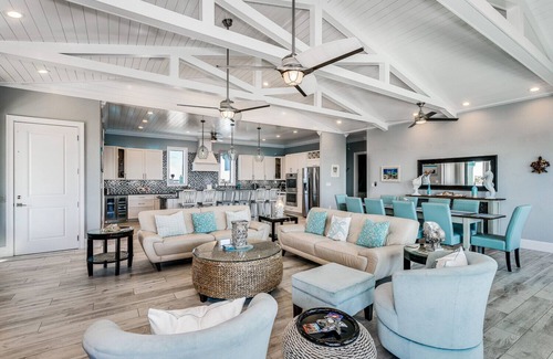 Villa Segunda House | Luxury 6 Bedroom Gulf View House w/Private Pool, Firepit and more!