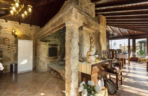 Cabracao Cottage | Luxury 6 bedrooms villa