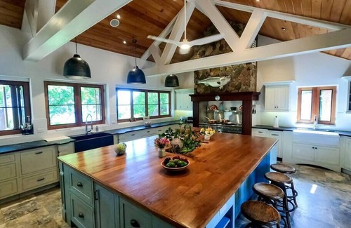 Great Camanoe Island Villa | Luxury 7BR waterfront villa w/instaviews & boat