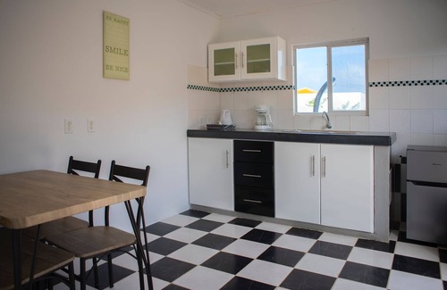 Grote Berg Villa | LUXURY 9 PERSON VILLA WITH PRIVATE POOL VERY CENTRALLY LOCATED ON DUSHI CURAÇAO