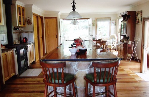 Rocky Cape House | Luxury Accomodation in Private Rainforest near Rocky Cape