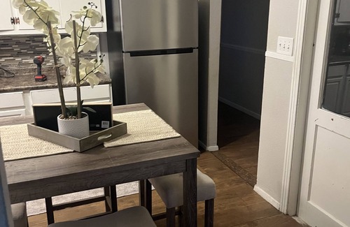 Groves House | Luxury Airbnb Plus
