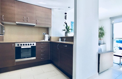 Barceloneta Apartment | Luxury Aircon Beach Apt Barcelona 31 nights plus