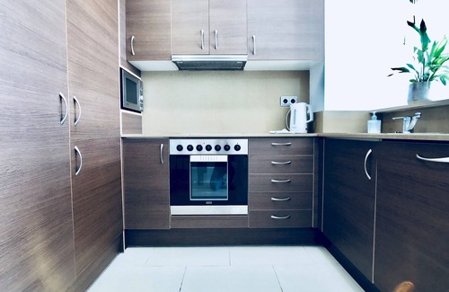 Barceloneta Apartment | Luxury Aircon Beach Apt Barcelona 31 nights plus