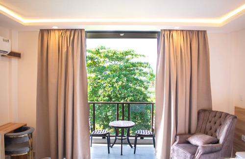 Dharavandhoo House | Luxury and Affordable Beach Holiday in Maldives