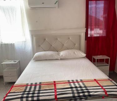 Eden Gardens Apartment | Luxury and Cozy Oasis w 24hrs Pool access at The Vineyard Kingston
