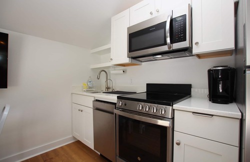 South Rehoboth Apartment | Luxury and Location! less than 2 blocks to the beach. 2+ night rentals welcome!