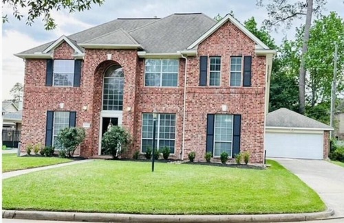 Spring House | Luxury and Stylish home!