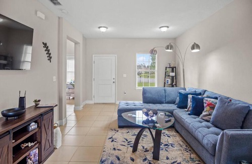 Poinciana Apartment | Luxury and tranquility, In the Heart of Poinciana, just 30 min from Disney!