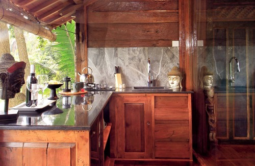 Sambahan Villa | Luxury Antique Villa w/Outdoor Pool!