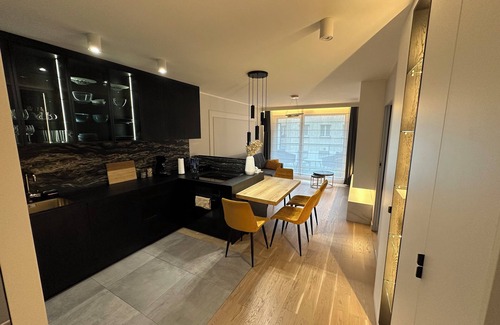 Issy-les-Moulineaux Apartment | Luxury Apartment Near Paris