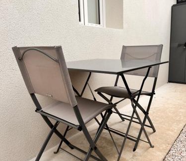 Morsang-sur-Orge Apartment | Luxury apartement jacuzzi