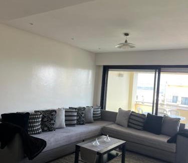 Plage des Nations Apartment | Luxury Apartement Near the Beach