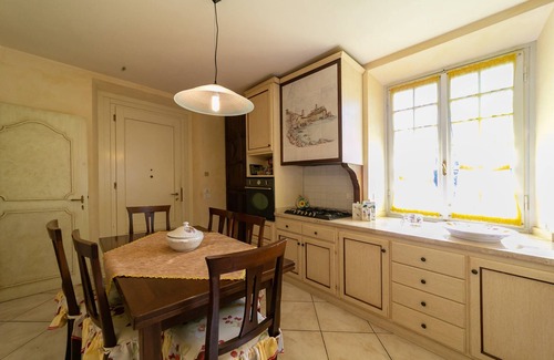Monsummano Terme Apartment | Luxury apartment with pool and garden.