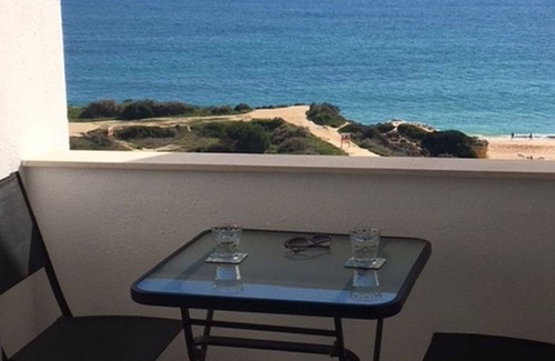 Armacao de Pera Apartment | LUXURY APARTMENT VISTA PANORAMICA WITH MAGNIFICENT SEA VIEW DIRECTLY BY THE SEA