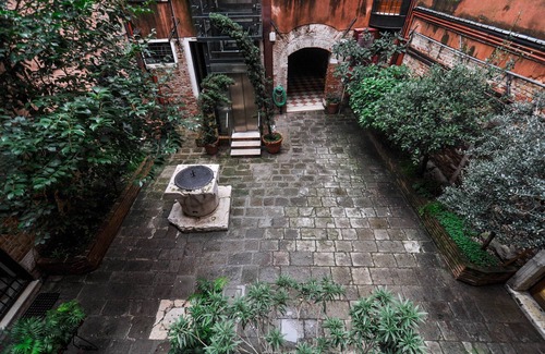 Castello Apartment | Luxury apartment, 100m from Piazza San Marco, Venice