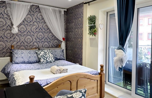 Tower Hamlets Apartment | Luxury Apartment 4 bed room in Canary Wharf