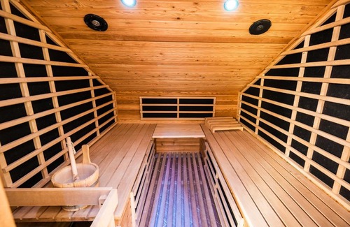 Ivancna Gorica House | Luxury Apartment Ana with Hot tub