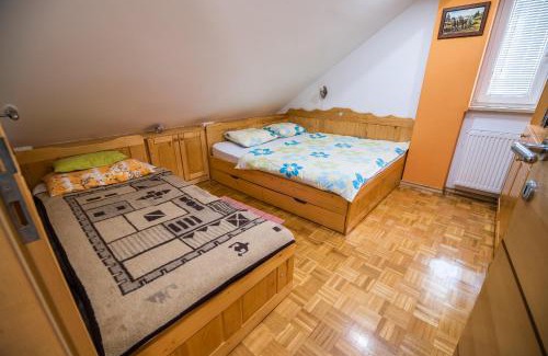Ivancna Gorica House | Luxury Apartment Ana with Hot tub