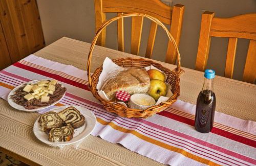 Ivancna Gorica House | Luxury Apartment Ana with Hot tub
