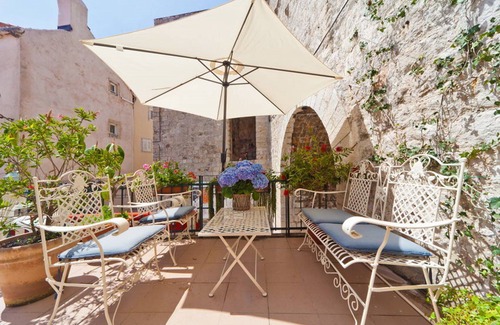 Dubrovnik Old Town Apartment | Luxury Apartment Arte in Old Town