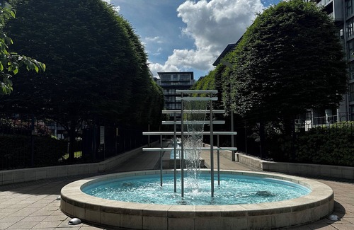 Queenstown Apartment | Luxury Apartment at Chelsea Bridge/Battersea Power Station