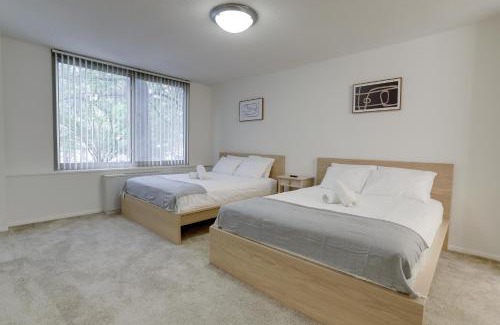Aurora Highlands Apartment | Luxury apartment at Crystal City with Amazing Amenities
