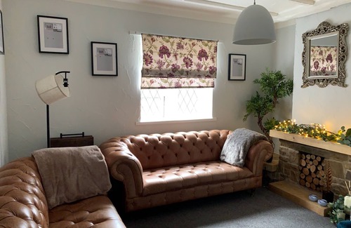 Castleton Apartment | Luxury apartment central Castleton situated a walking distance from Peveril Castle