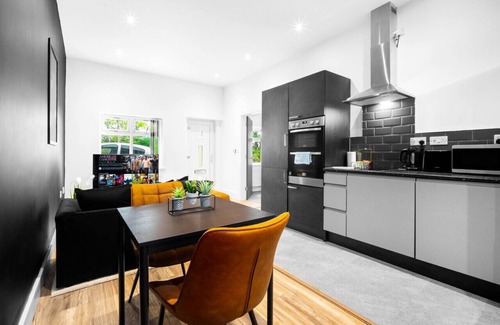 Cradley Apartment | Luxury Apartment - Rowley Regis