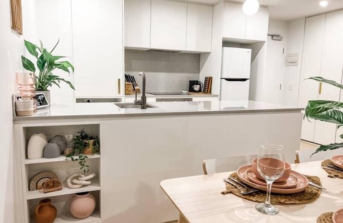 Reid Apartment | Luxury Apartment in Canberra CBD