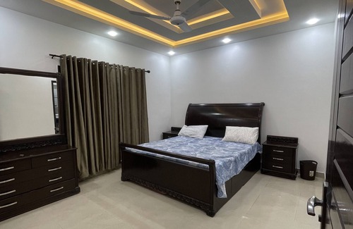 Saddar Town Apartment | Luxury Apartment In DHA Karachi.