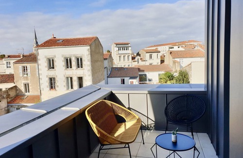 La Rochelle City Centre Apartment | Luxury apartment in the heart of La Rochelle (with secure private parking)
