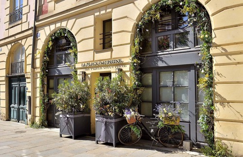 Paris City Center Apartment | Luxury Apartment in Heart of Paris - Île de la Cité-Notre Dame-Cafes