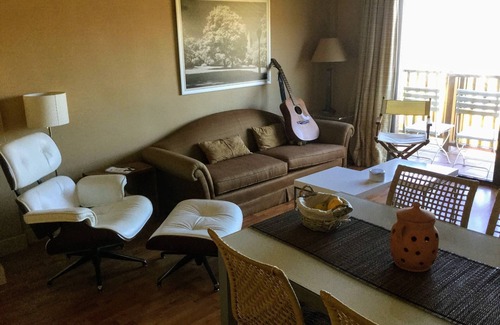 Jaca Apartment | Luxury apartment in Jaca with garage. Wifi. Beautiful views