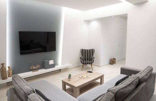 Lamia Apartment | Luxury Apartment in Lamia