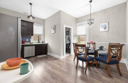 Mooresville Apartment | Luxury Apartment in Central Mooresville Apt. A