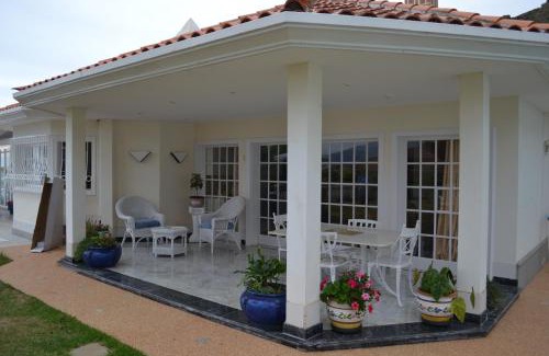 Las Cuevas Villa | Luxury apartment in villa