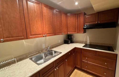 Clarkson-Lorne Park Apartment | Luxury Apartment Living