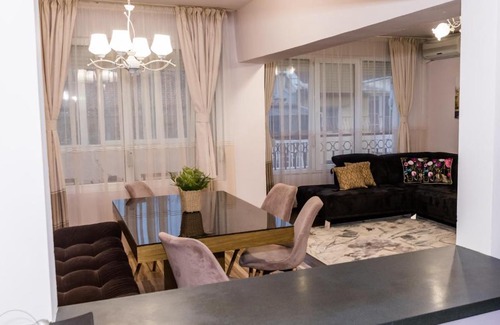 Odesos Apartment | Luxury apartment Maya