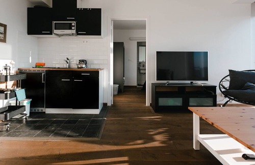 Sint-Jans-Molenbeek Apartment | luxury apartment near Tour & Taxis for 2-5 with a 270 ° panoramic view