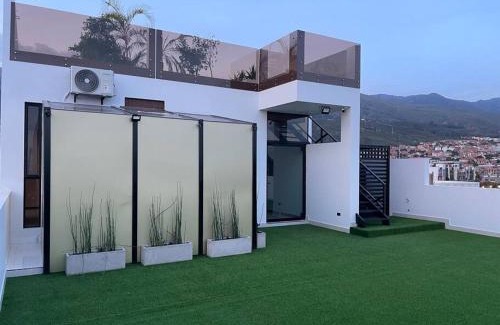 Cochabamba Apartment | Luxury Apartment near Fidel Anze