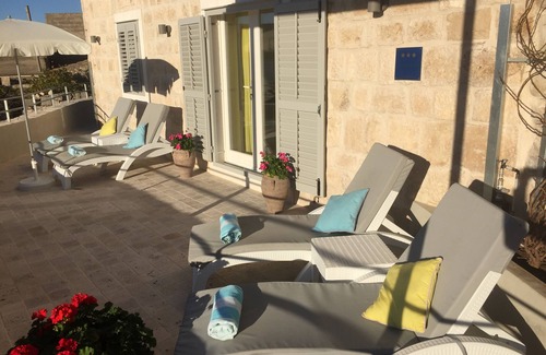 Vis Apartment | Luxury apartment, near sea, with superb views + pretty garden terrace, free wifi