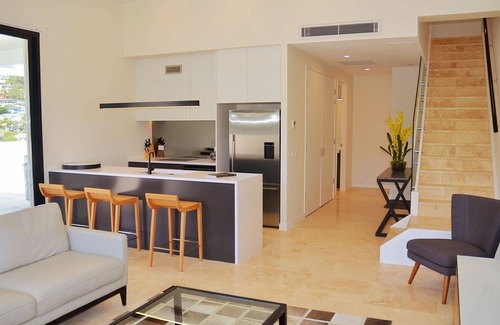 Terrigal Apartment | Luxury Apartment - Ocean Views & Large Roof Top Garden with Private Spa