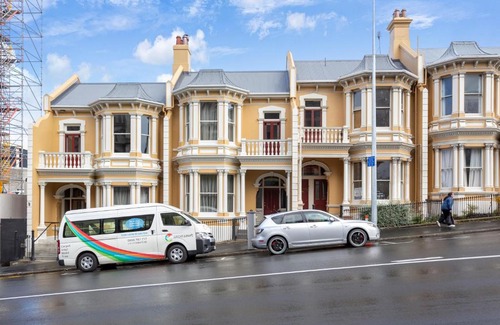 Dunedin City Centre House | Luxury Apartment on Stuart