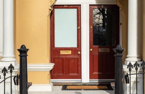 Dunedin City Centre House | Luxury Apartment on Stuart