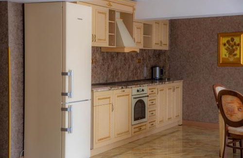 Velingrad Apartment | Luxury Apartment Rich 2